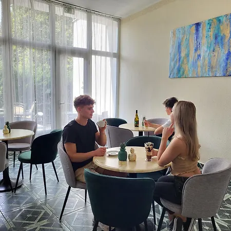 Ξενοδοχείο Doris