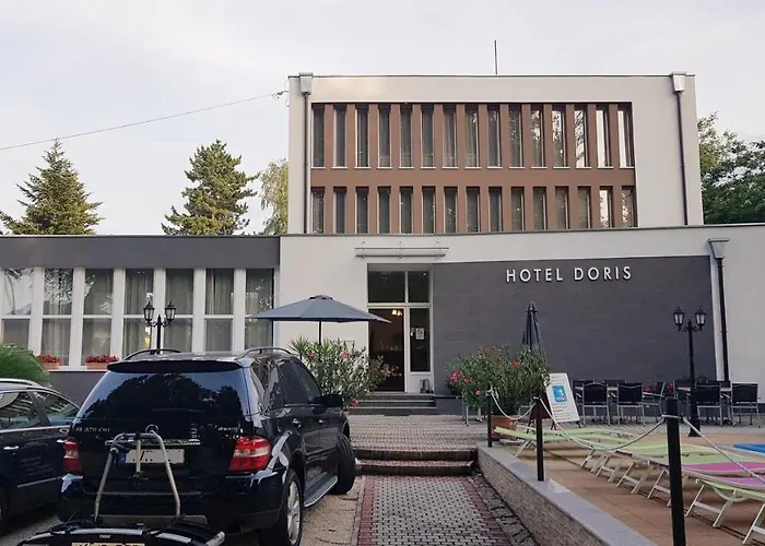 Hotel Doris